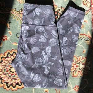 ✨✨High waisted grey workout leggings